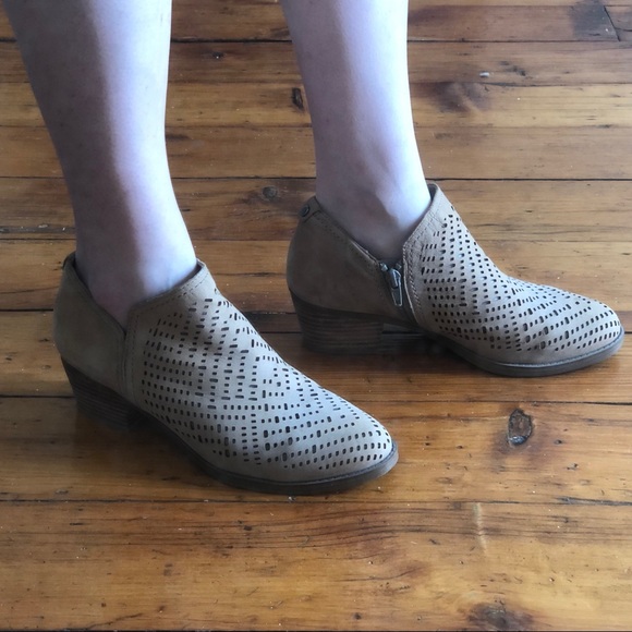 Naturalizer Light Brown Perforated Booties - Picture 2 of 6